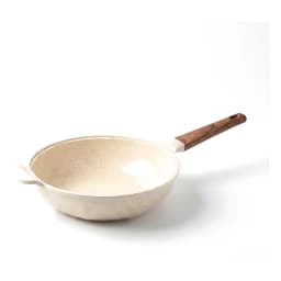 Beige granite deep wok pan 28cm with a wood-look handle, shown on its product box with shrimp and lemon. - view 3