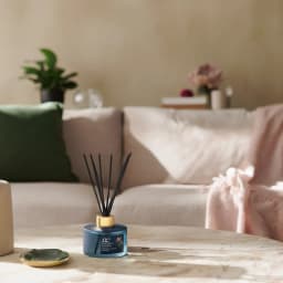 Reed Diffuser with Aromatic Oil - Garden Bloom Scent - view 1