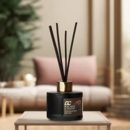 Bergamot & Matcha Reed Diffuser - Dark Green Glass Bottle - view 3